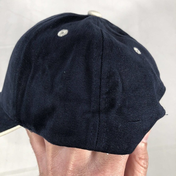 ISLE OF CAPRI CASINO BOONEVILLE MISSOURI HAT CAP ADJUSTABLE ONE SIZE FITS MOST - Picture 11 of 15